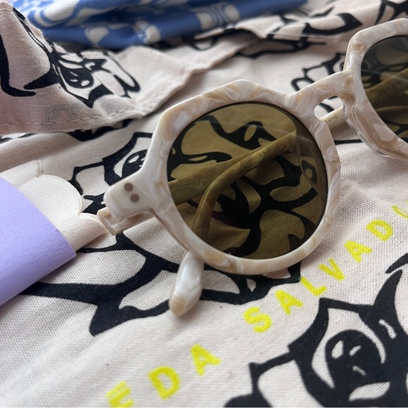 Freda Salvador Cream Sunglasses - Picture 4 of 12